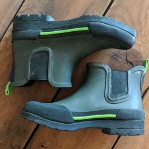 Ankle rain/muck boots